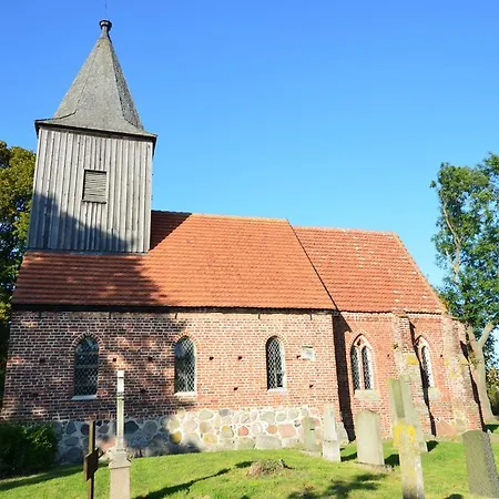 Tatil Evi Ferienhaus-strandflieder-in-gross-zicker-halbinsel-moenchgut Groß Zicker