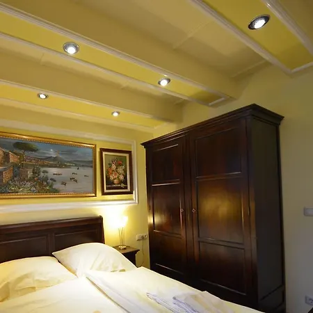 Tatil Evi Ferienhaus-strandflieder-in-gross-zicker-halbinsel-moenchgut Groß Zicker