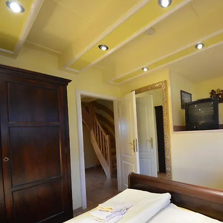 Tatil Evi Ferienhaus-strandflieder-in-gross-zicker-halbinsel-moenchgut Groß Zicker