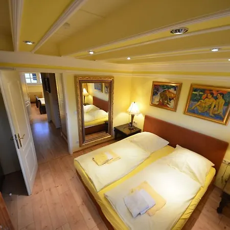 Tatil Evi Ferienhaus-strandflieder-in-gross-zicker-halbinsel-moenchgut Groß Zicker