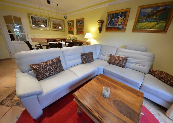 度假居 Ferienhaus-strandflieder-in-gross-zicker-halbinsel-moenchgut Groß Zicker
