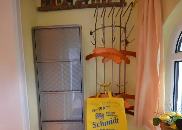 度假居 Ferienhaus-strandflieder-in-gross-zicker-halbinsel-moenchgut *