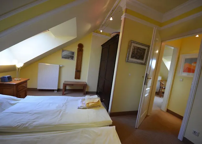 Ferienhaus-strandflieder-in-gross-zicker-halbinsel-moenchgut